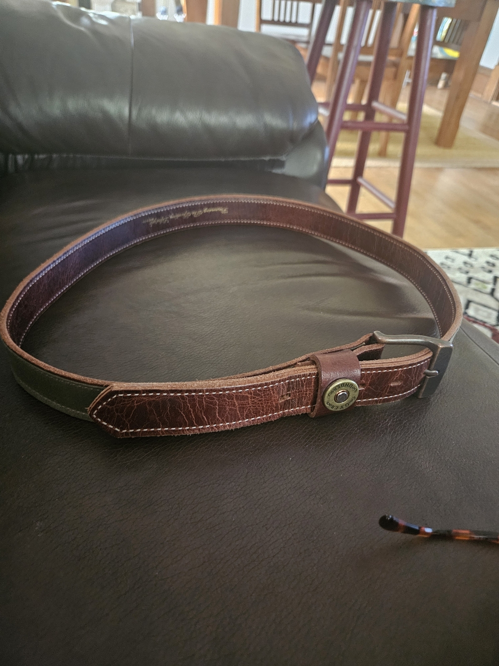 Men's Over Under Leather Belt Sz 42